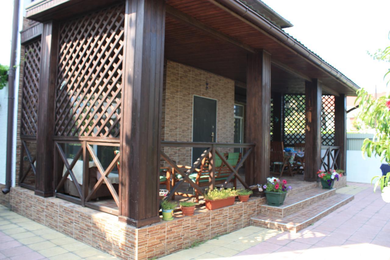 Akvitaniya Mini-Hotel Затока Екстер'єр фото