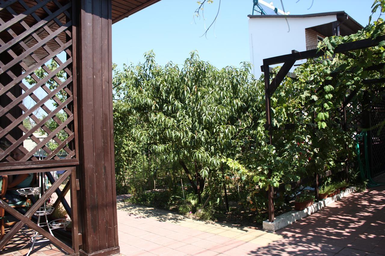 Akvitaniya Mini-Hotel Затока Екстер'єр фото